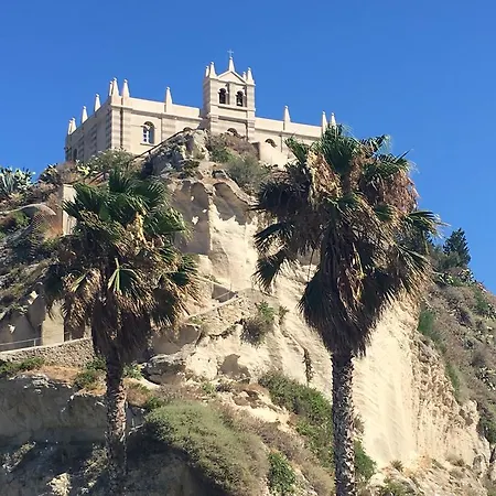 Apartment With Sea View Tropea