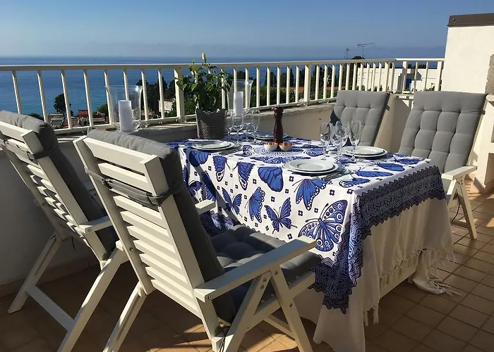 דירה With Sea View *