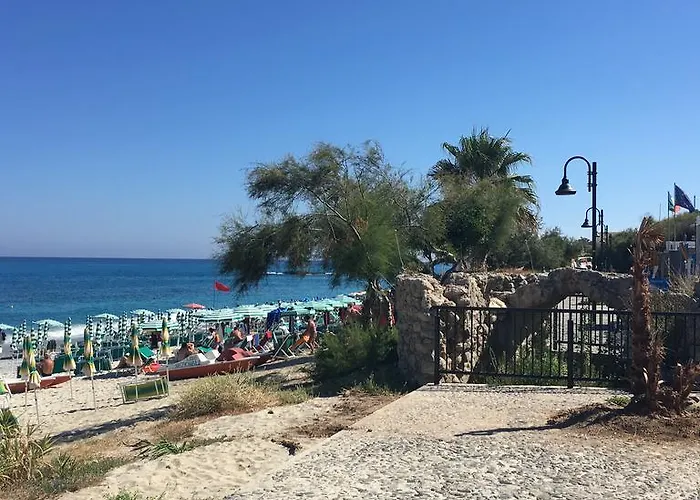 דירה With Sea View *