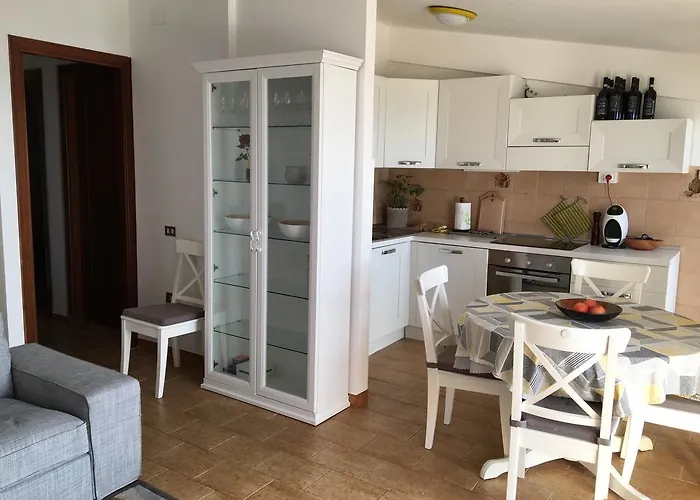 With Sea View טרופאה